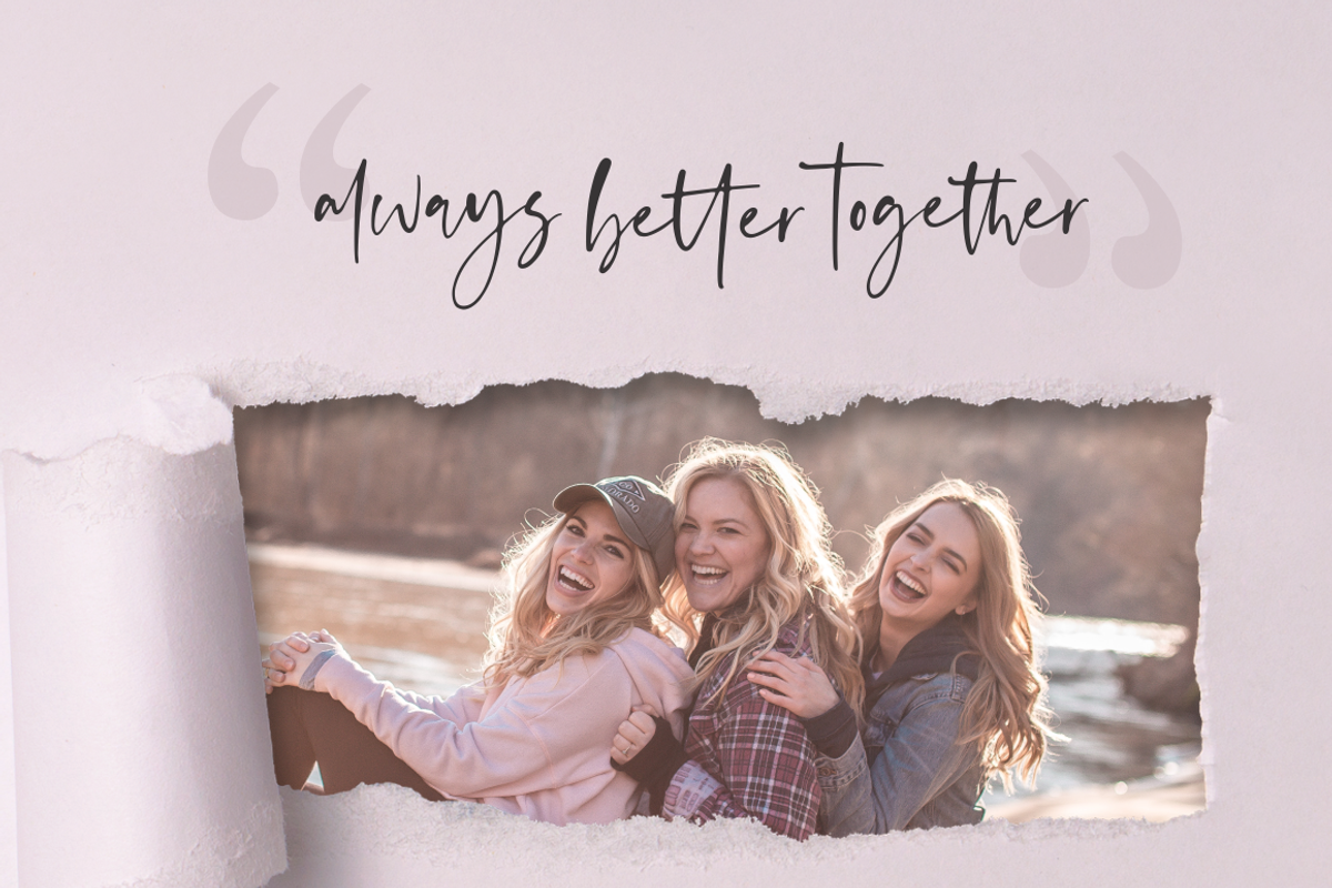 Anastacy - Handlettered Font preview 6
