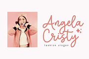 Ralle Calista - Sweet Script Font, a Script Font by Typebae (Thumbnail 5 of 8)
