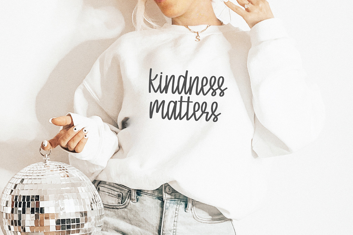 Flower Garden | Cute Script Font, a Script Font by KA Designs (Photo 10 of 12)