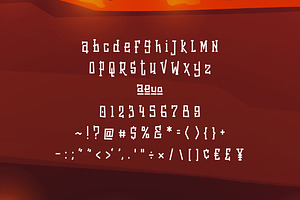 Marshel - Groovy Display Font