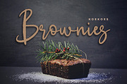 Flossie Joelle Modern Script Font, a Script Font by Formatika Studio (Thumbnail 4 of 6)