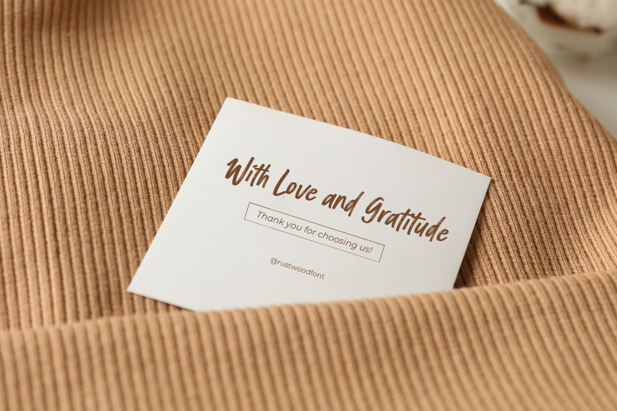 Ramidots - Handbrush Font, a Script Font by Sronstudio (Photo 7 of 14)