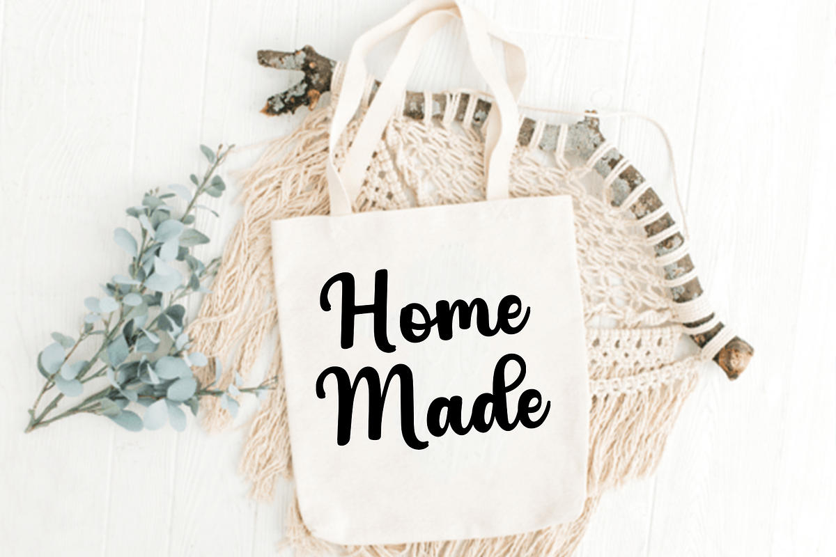 Good March, a Handwritten Font by InermediaSTUDIO (Photo 6 of 8)