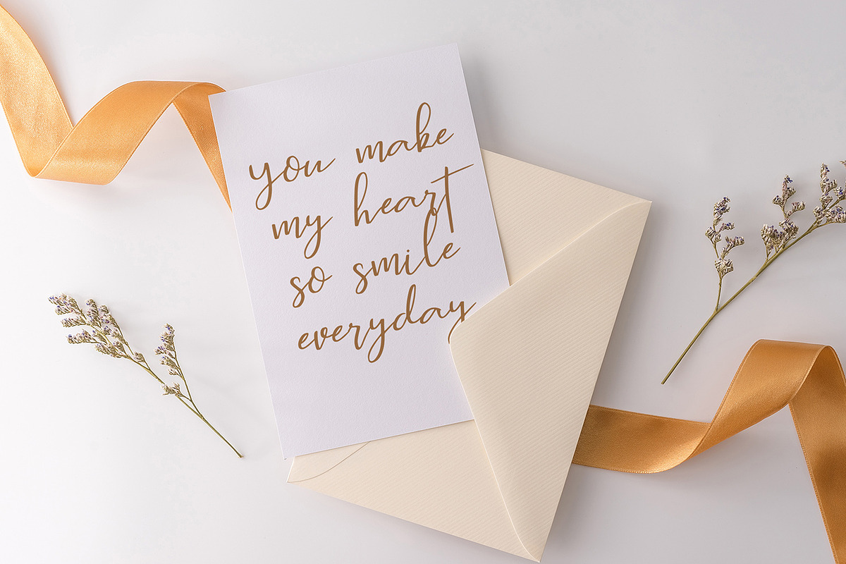 Mystic Darling - Handwritten Font preview 5