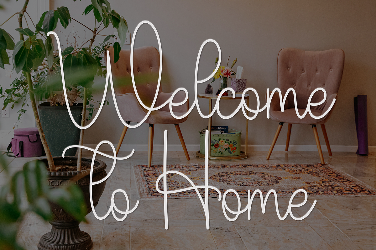 Angelina, a Handwritten Font by InermediaSTUDIO (Photo 6 of 7)