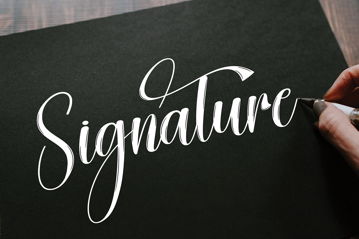 Deutsch | Script Font, a Handwritten Font by Scratchones (Photo 3 of 9)