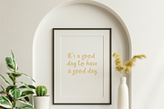 Jumping Margot, a Handwritten Font by Sofia Skoog (Thumbnail 8 of 9)