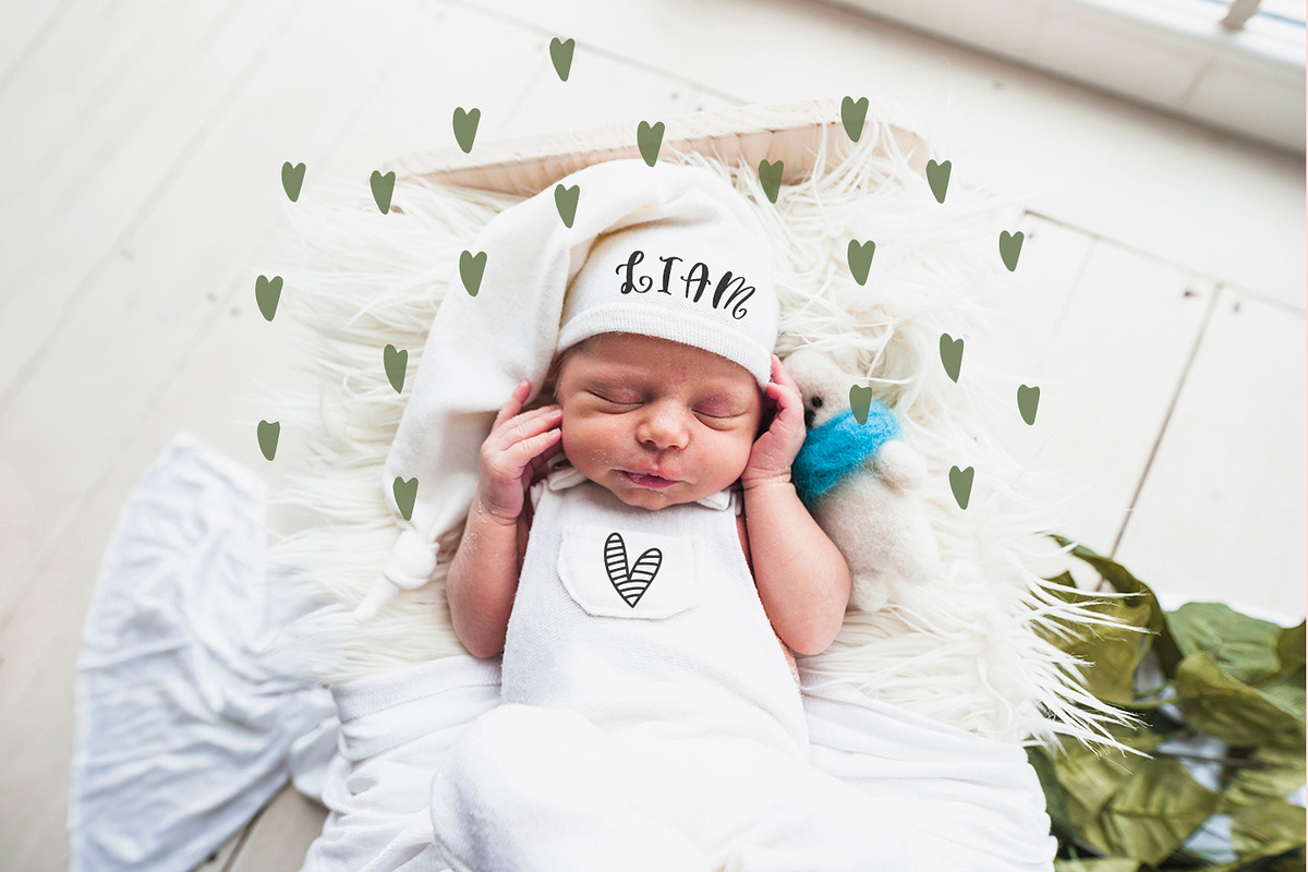 Cute heart font family Lovey preview 4