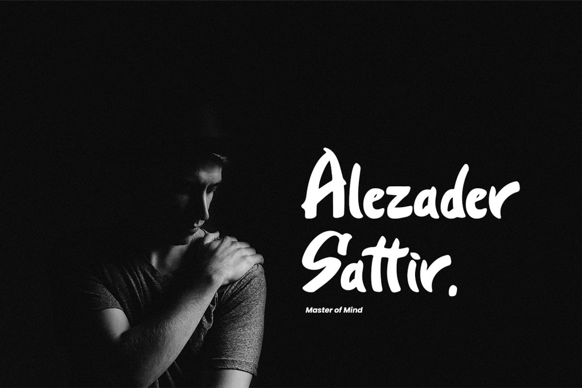 Kollegan - Modern Display Font, a Handwritten Font by Luna Shop (Photo 5 of 8)