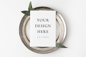 Nordic Neutral Stationary​ Mockup