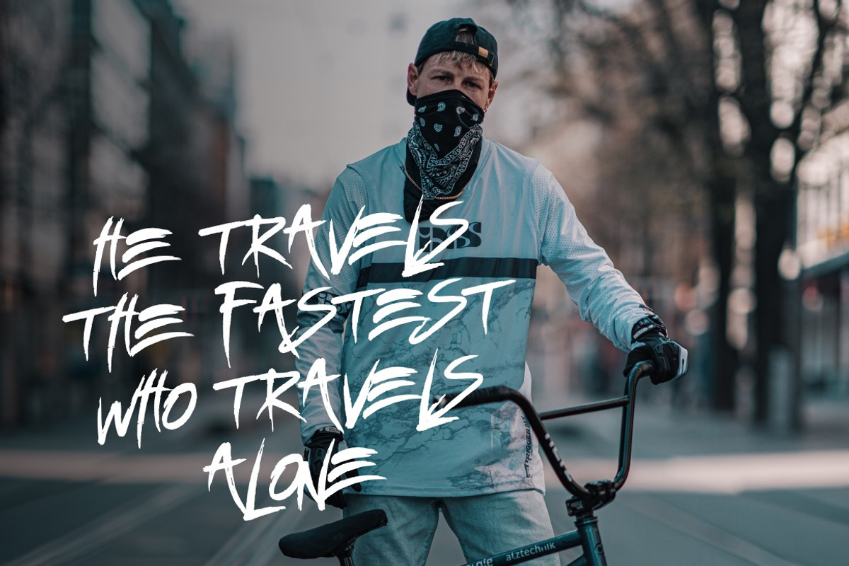 Provesa - Brush Font, a Handwritten Font by Dhabee (Photo 14 of 17)