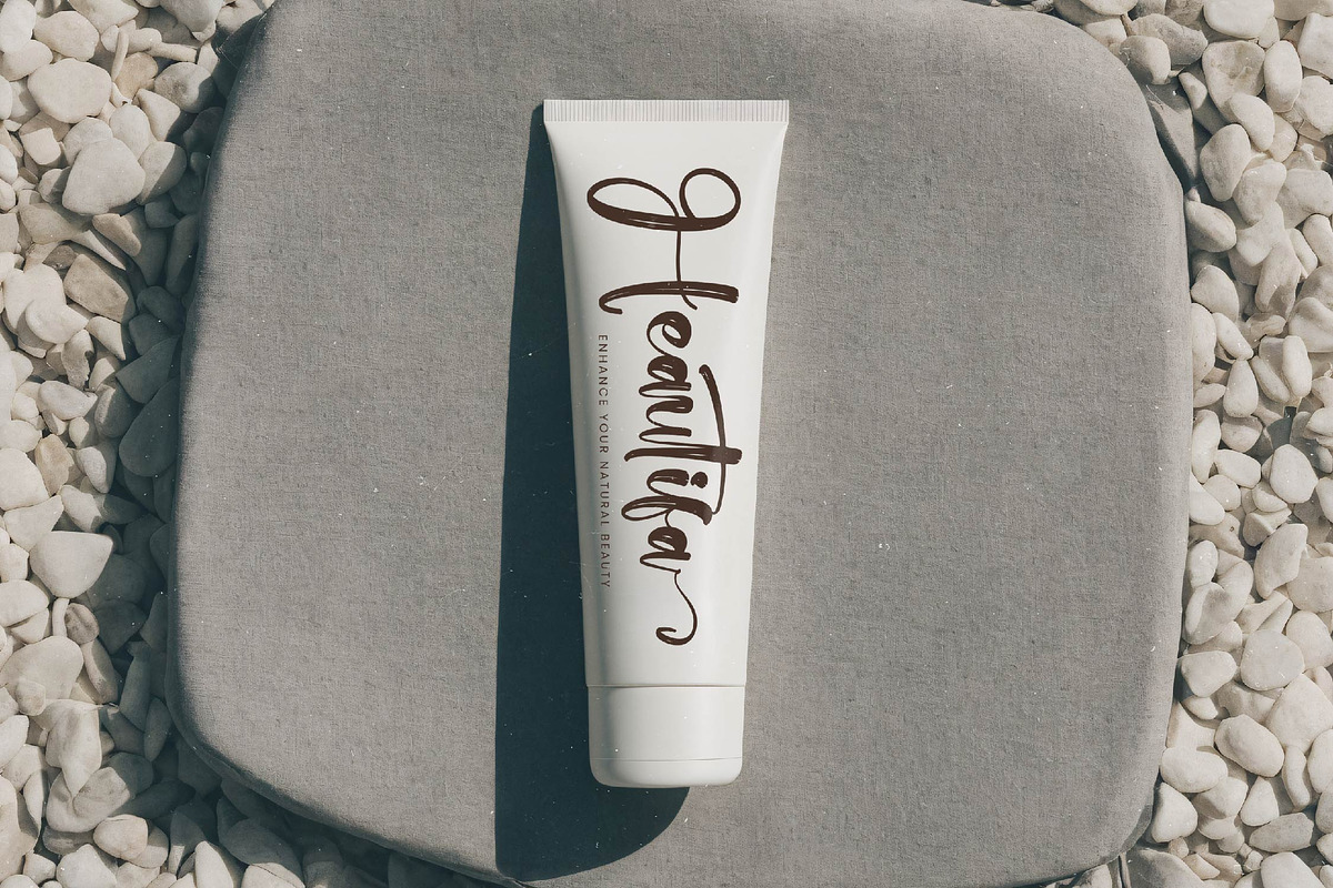 Chinstrap Stucky Bold Brush Font, a Script Font by stylishtype.co (Photo 11 of 20)