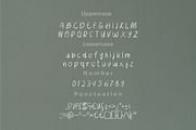 Halykitty, a Handwritten Font by Bayuktx (Thumbnail 4 of 5)