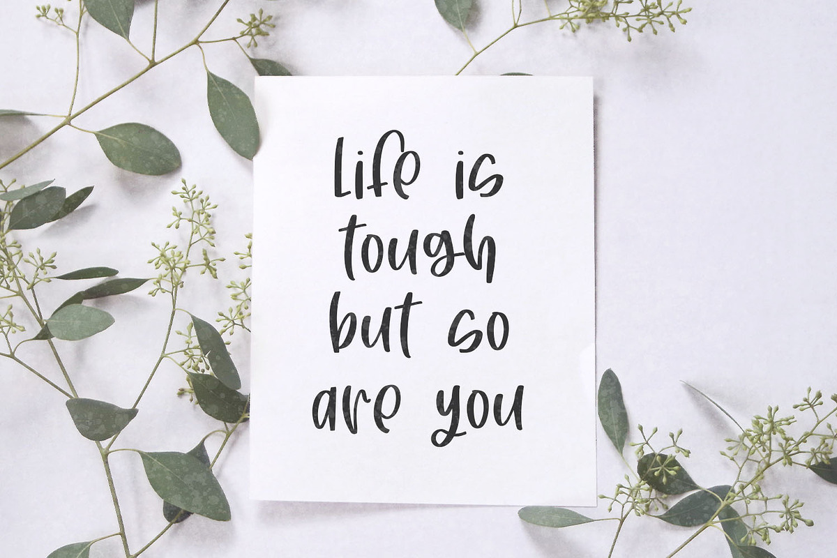 Sun Kissed Hand Lettered Font, a Font by Dansie Design (Photo 4 of 7)
