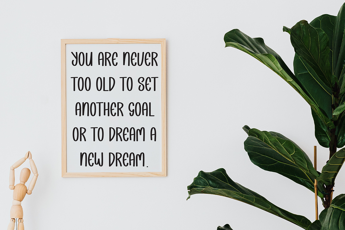 Sugar Cookies | Script Font, a Script Font by Scratchones (Photo 3 of 8)