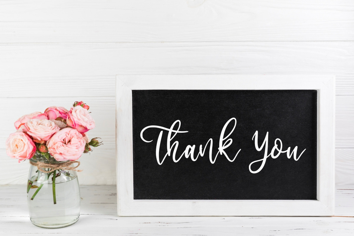 Raysha Signature Wedding Font preview 8