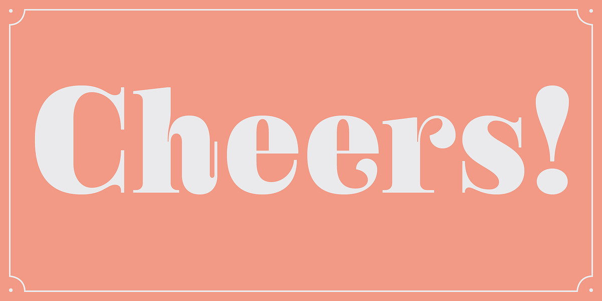 Royalis, a Serif Font by Julien Fincker (Photo 3 of 15)