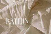 Avaliona - Elegant Serif Font, a Serif Font by Pikgura (Thumbnail 5 of 6)