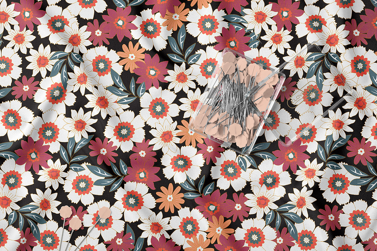 Beautiful Summer Floral Pattern, a Pattern Graphic by StudioGlouna (Photo 5 of 9)