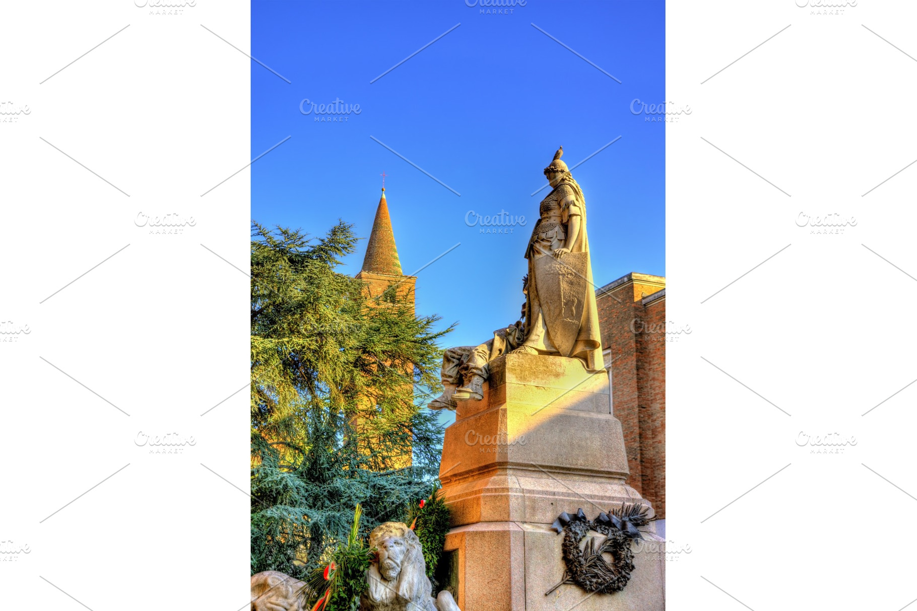 Monumento ai Caduti on Anita Garibaldi square in Ravenna, an Architecture Photo by Leonid Andronov