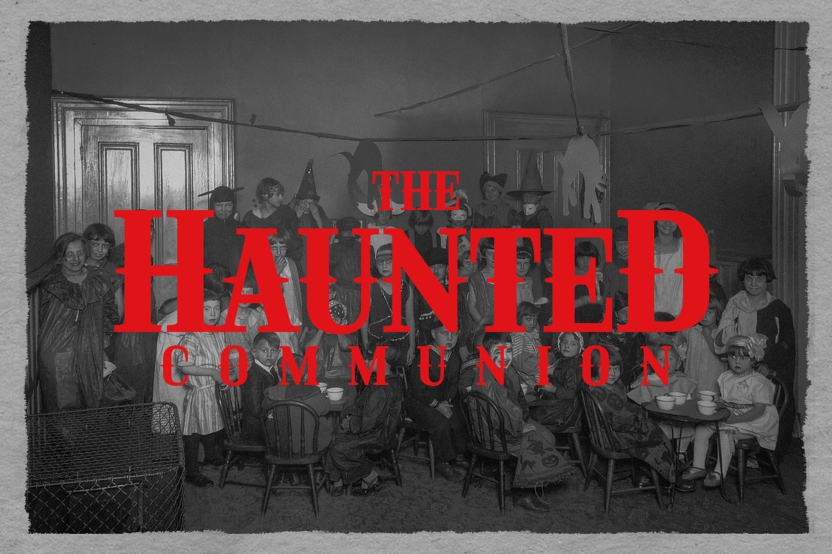 Deadtoast - Deadly Halloween Font, a Serif Font by Drizy (Photo 2 of 10)