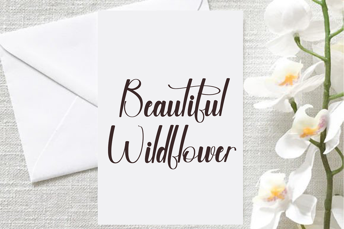 Dreaming Embroidery, a Handwritten Font by InermediaSTUDIO (Photo 2 of 8)