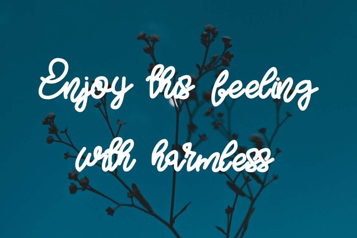 Nieckos - Monoline Handwritten Font, a Handwritten Font by Dhabee (Photo 8 of 12)