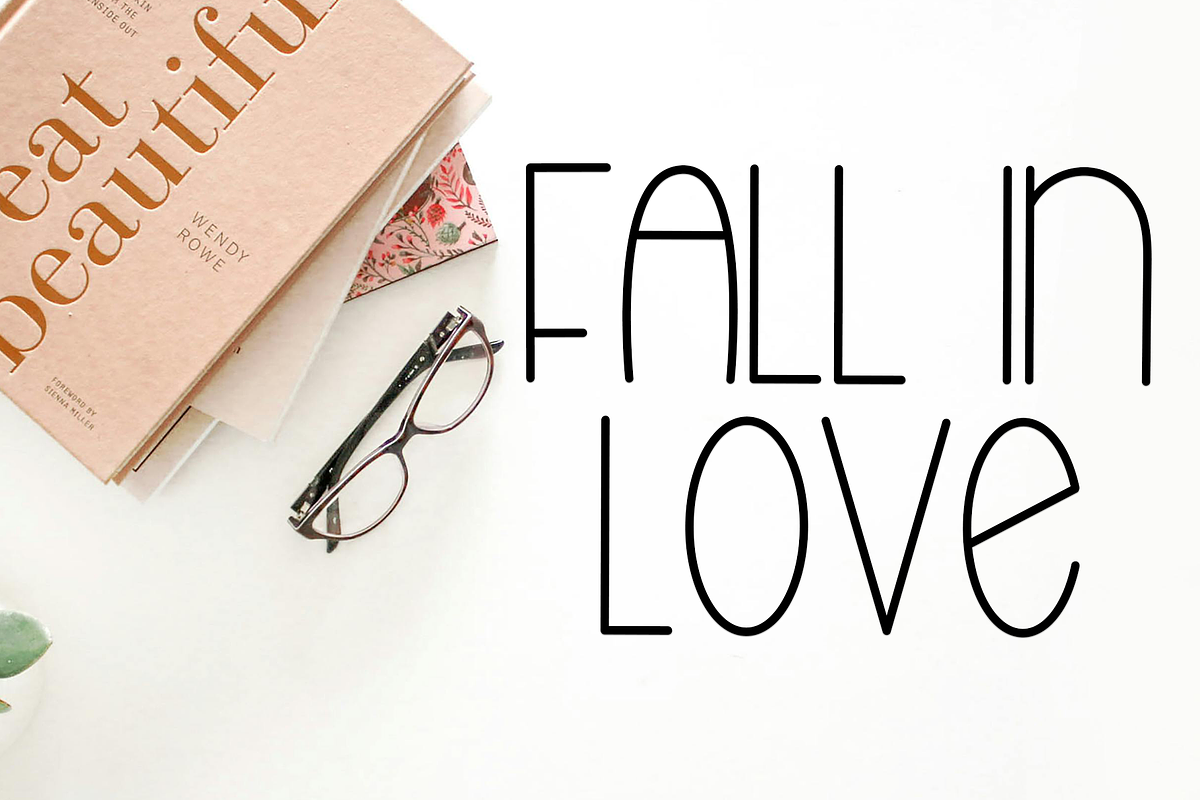 School Mother, a Sans Serif Font by InermediaSTUDIO (Photo 5 of 8)