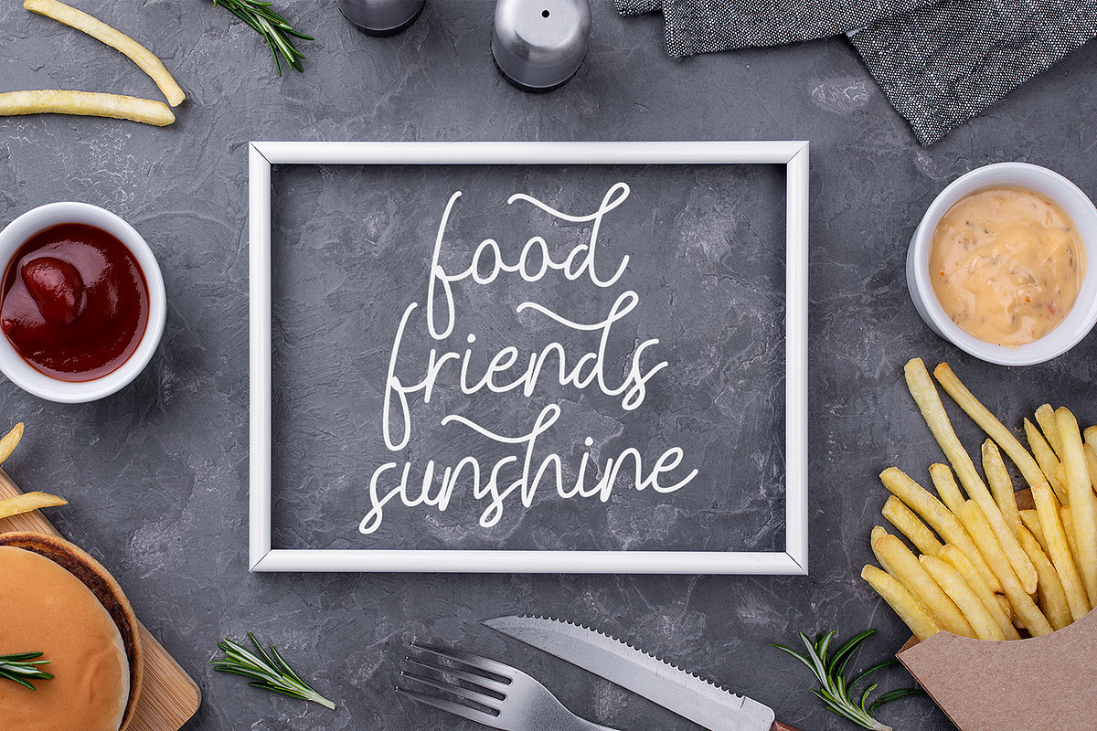 Belinday - Monoline Script Font preview 5