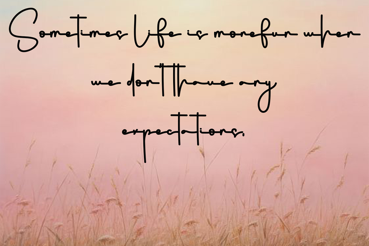 Slipknot, a Handwritten Font by InermediaSTUDIO (Photo 5 of 8)