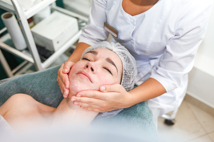 Doctor beautician makes cosmetic, a Photo by borodai94