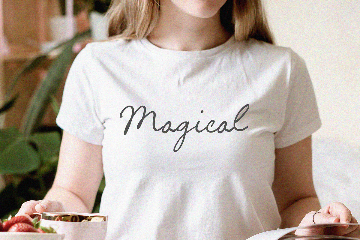 Cursive Amber Font, a Script Font by Timurtype (Photo 4 of 7)