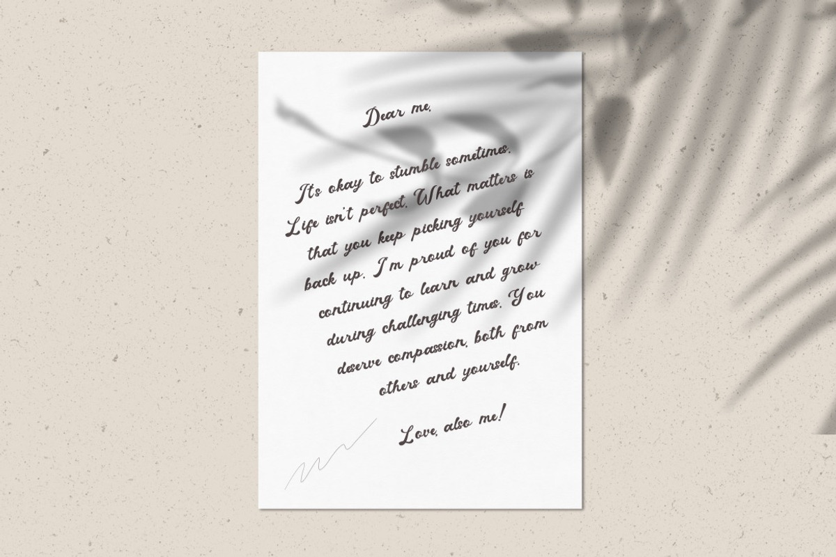 Baylou - Retro Script Font, a Script Font by Dhabee (Photo 11 of 15)