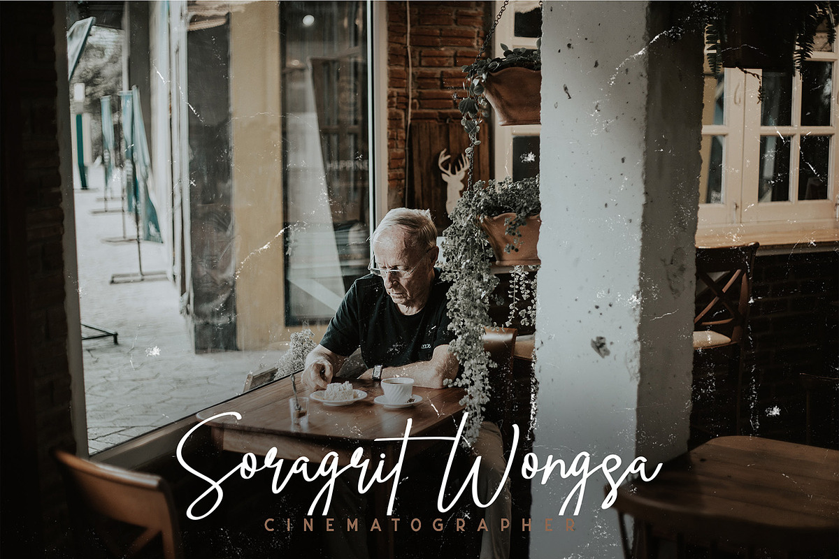 Ving Smith - Handwritten Font preview 7