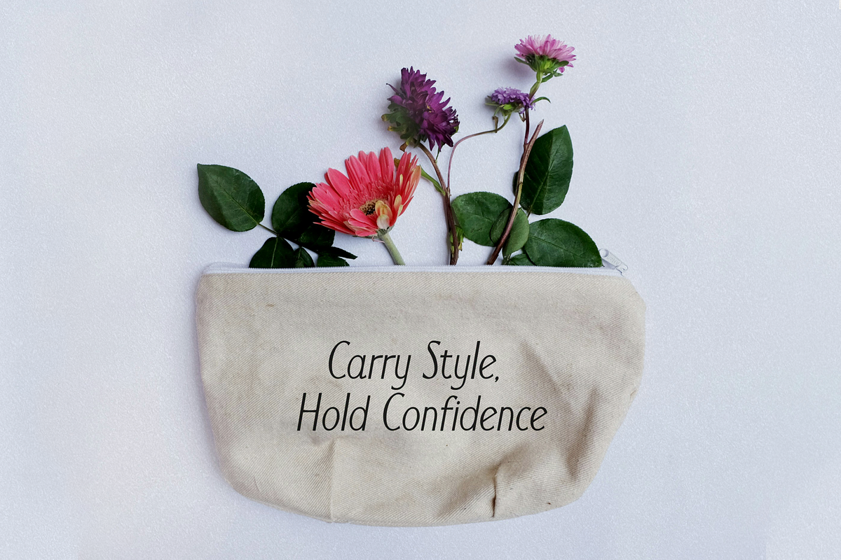 Fontelle Italic Sans, a Sans Serif Font by elvinova (Photo 4 of 8)