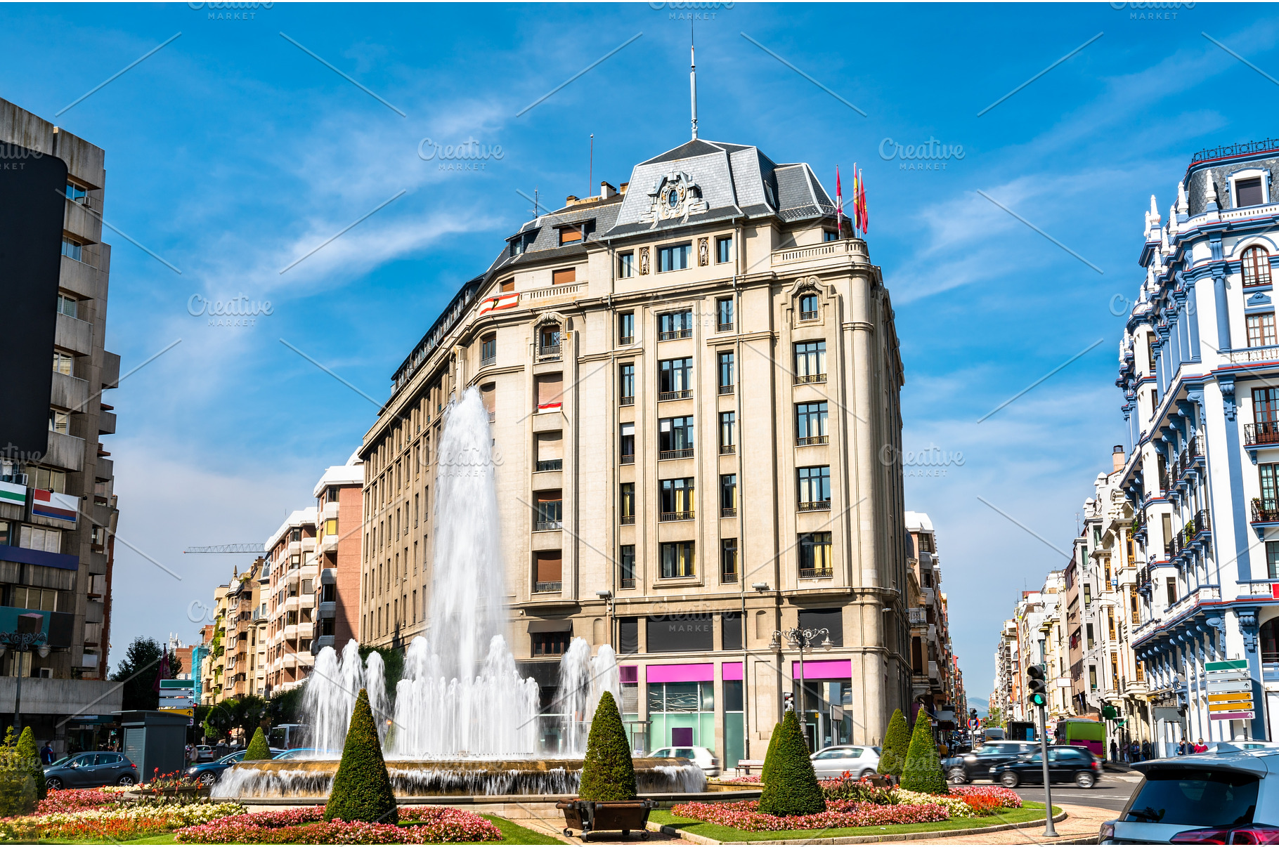 Santo Domingo Fountain in Leon, an Architecture Photo by Leonid Andronov