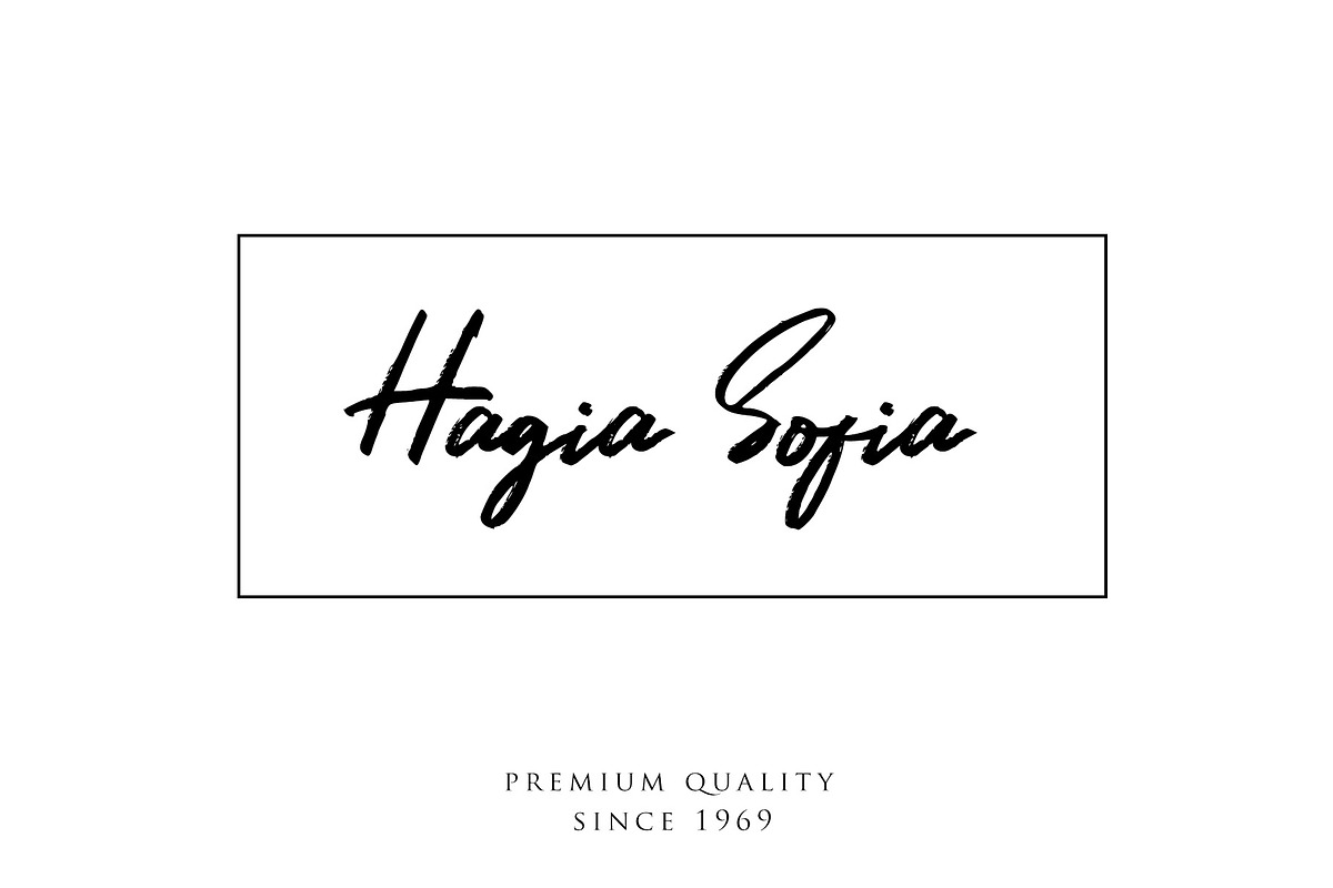 Hariston - Classy Signature Font preview 7