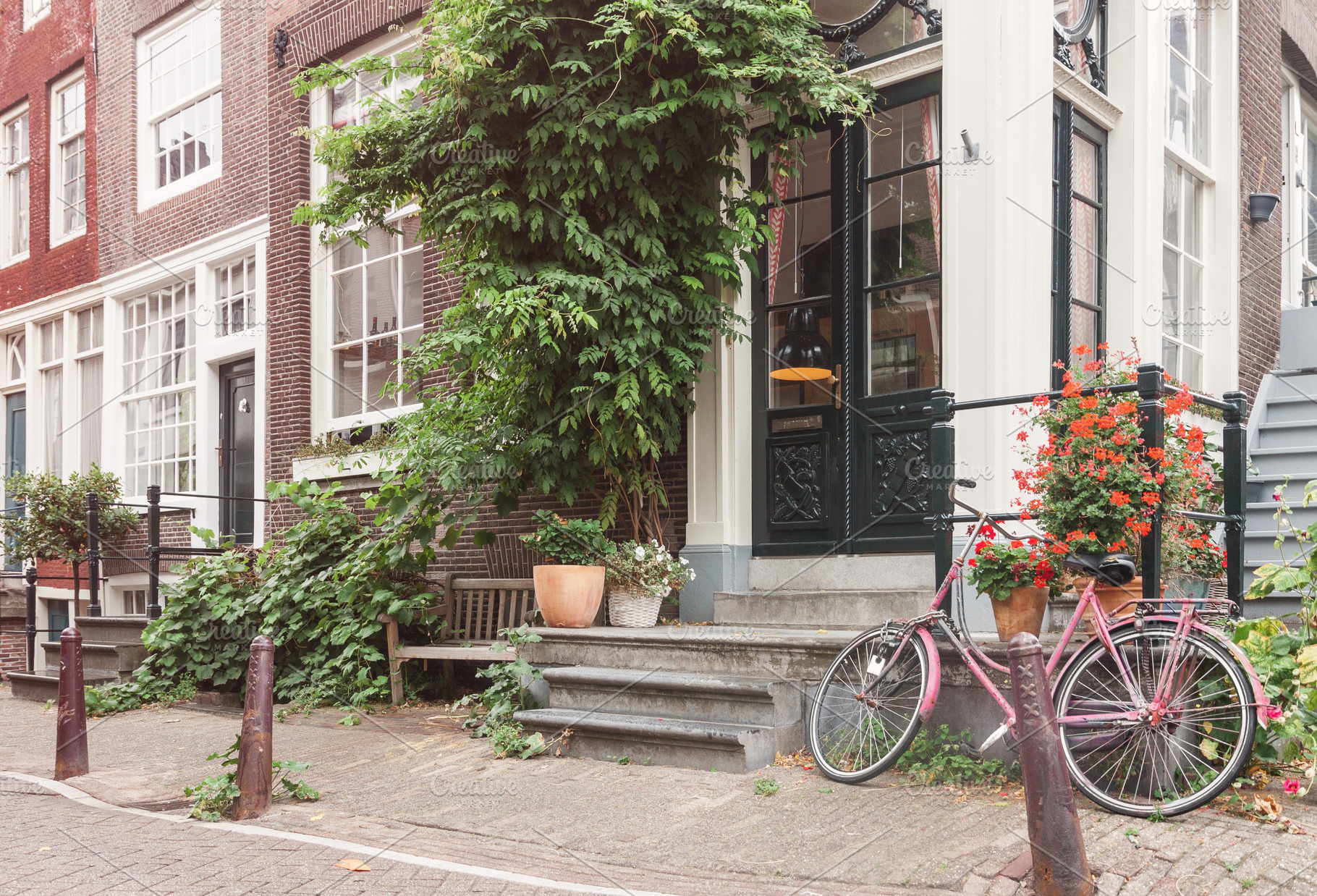 Amsterdam street and vintage bicycle, an Architecture Photo by BOOCYS
