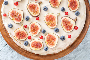 Whole cream cheese berry layer cake, a Food & Drink Photo by Alexander Prokopenko