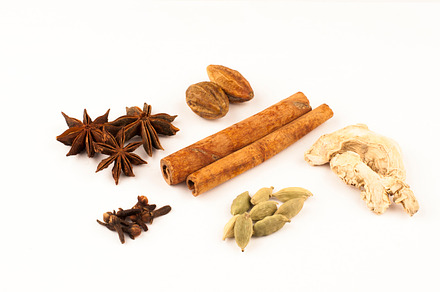 Cinnamon Featuring Spice Herb And Green preview 4