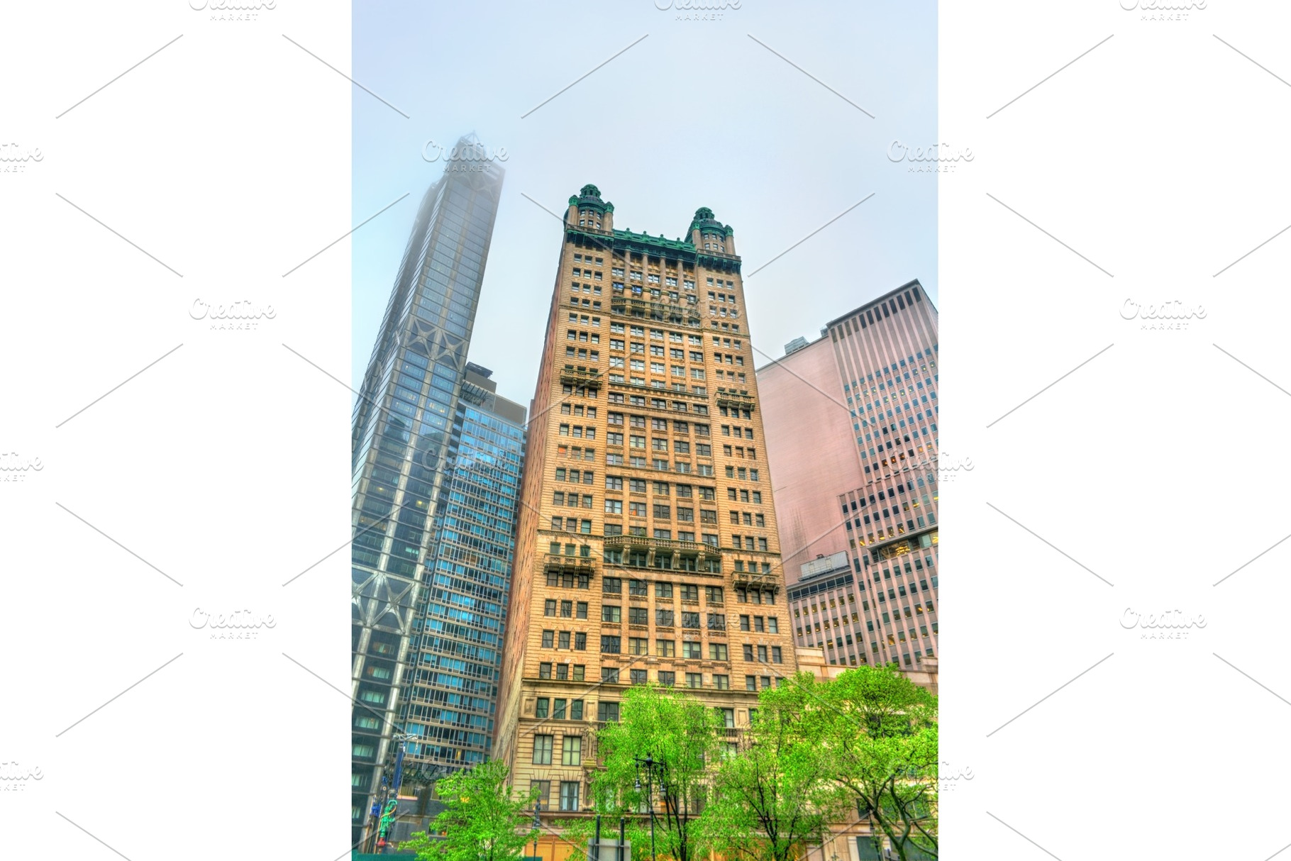 The Park Row Building in Lower Manhattan, New York, an Architecture Photo by Leonid Andronov