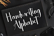 Christmas Party, a Handwritten Font by InermediaSTUDIO (Thumbnail 3 of 8)