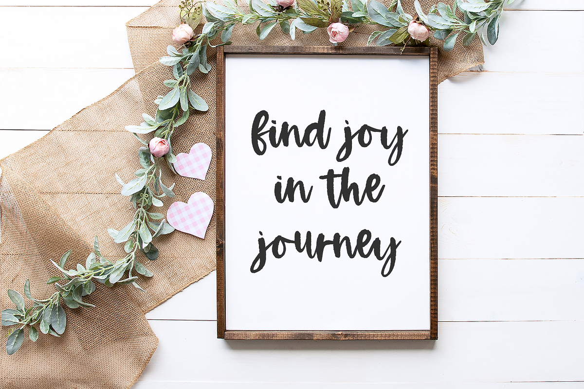 Cherry Grove Script, a Handwritten Font by Beck McCormick (Photo 7 of 10)