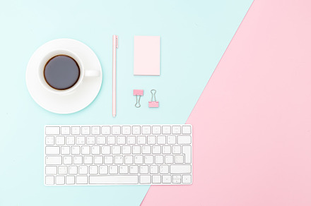 Desktop pastel color. Copy space, a Business Photo by Nastassia