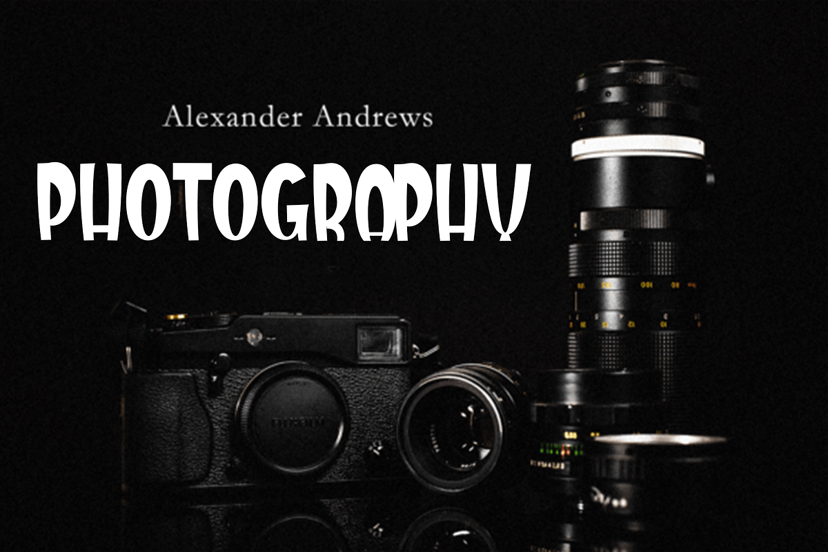 Graphics, a Script Font by FreshTypeINK (Photo 2 of 7)