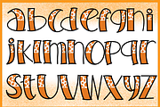 Spooky Pumpkin-PNG fonts, a Handwritten Font by It me digital art (Thumbnail 3 of 7)