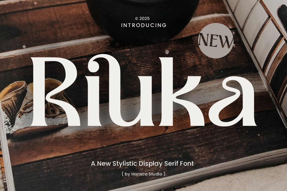 Riuka Font – Aesthetic Font, a Serif Font by Burhan Afif (Photo 1 of 9)