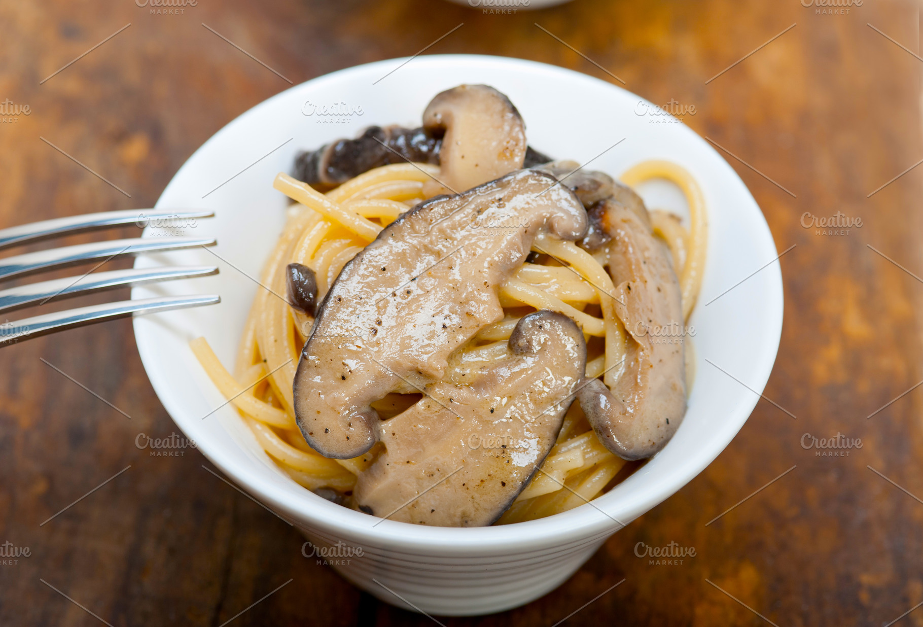 Italian spaghetti pasta and mushrooms, a Food & Drink Photo by keko64
