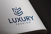 Abstract Luxury Fashion Logo, a Branding & Logo Template by HueNestify (Thumbnail 5 of 6)