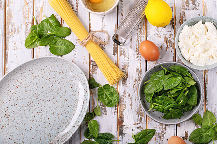 Vegetarian egg pasta Carbonara